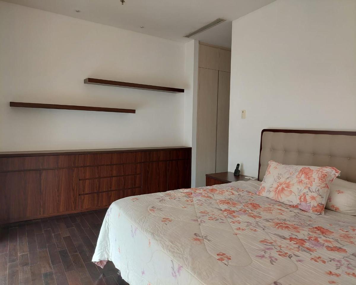 For Sale: Luxurious 3BR at Verde Apartment – Fully Furnished & Ready to Move In! - Foto 3