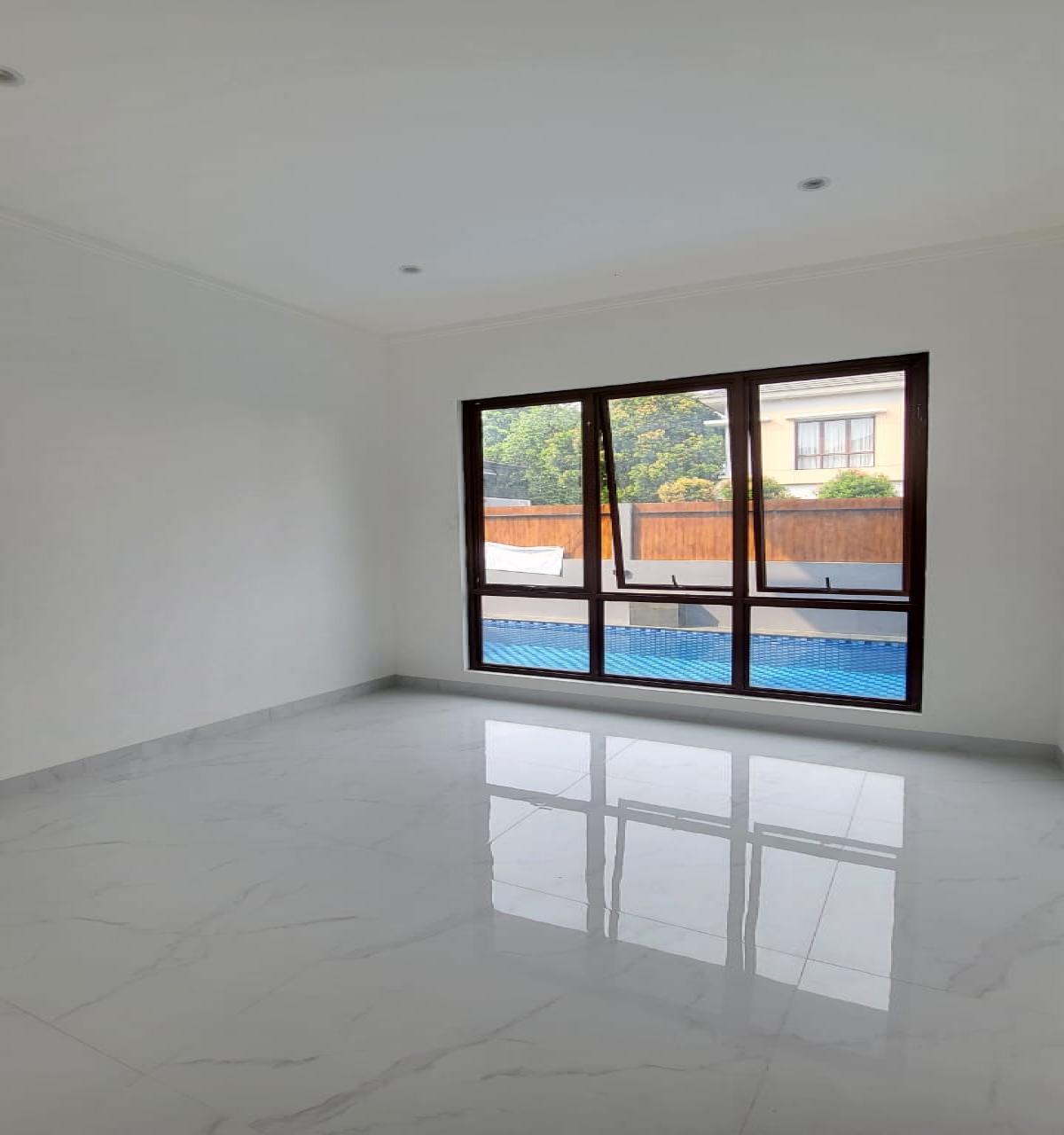 Rumah Cantik Hook Minimalis dengan Swiming Pool di Bintaro Jaya - Foto 6