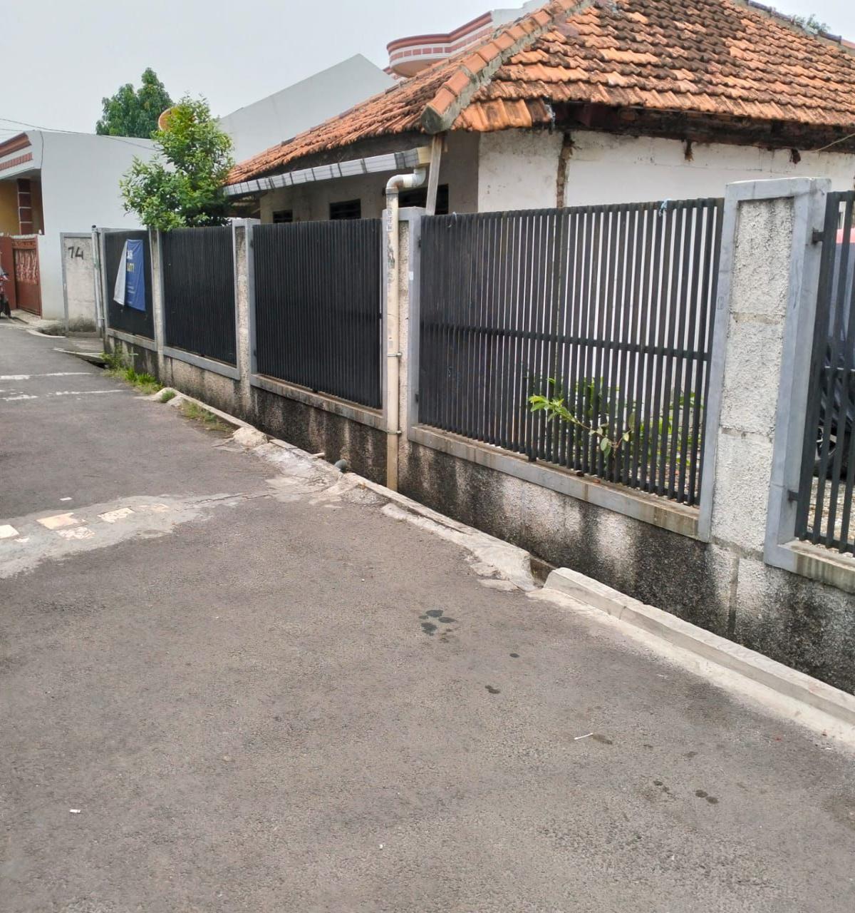 Dijual Rumah dan Kontrakan serta Sewa Lahan Parkir Di kebon Jeruk Jakarta Barat - Foto 7