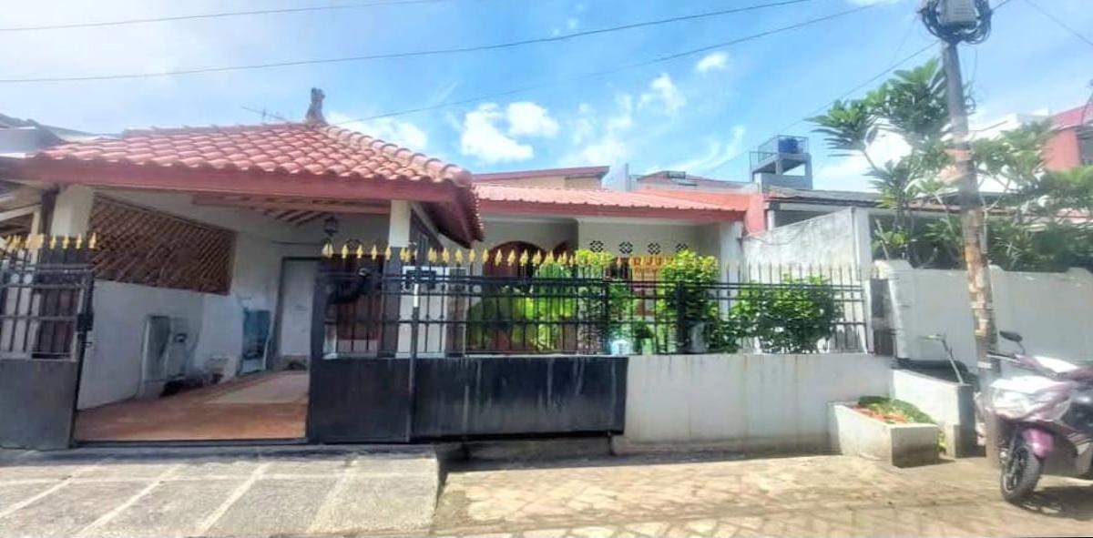 Rumah 2 Lantai Strategis di Bangun Reksa Indah 2 Karang Tengah, Tangerang