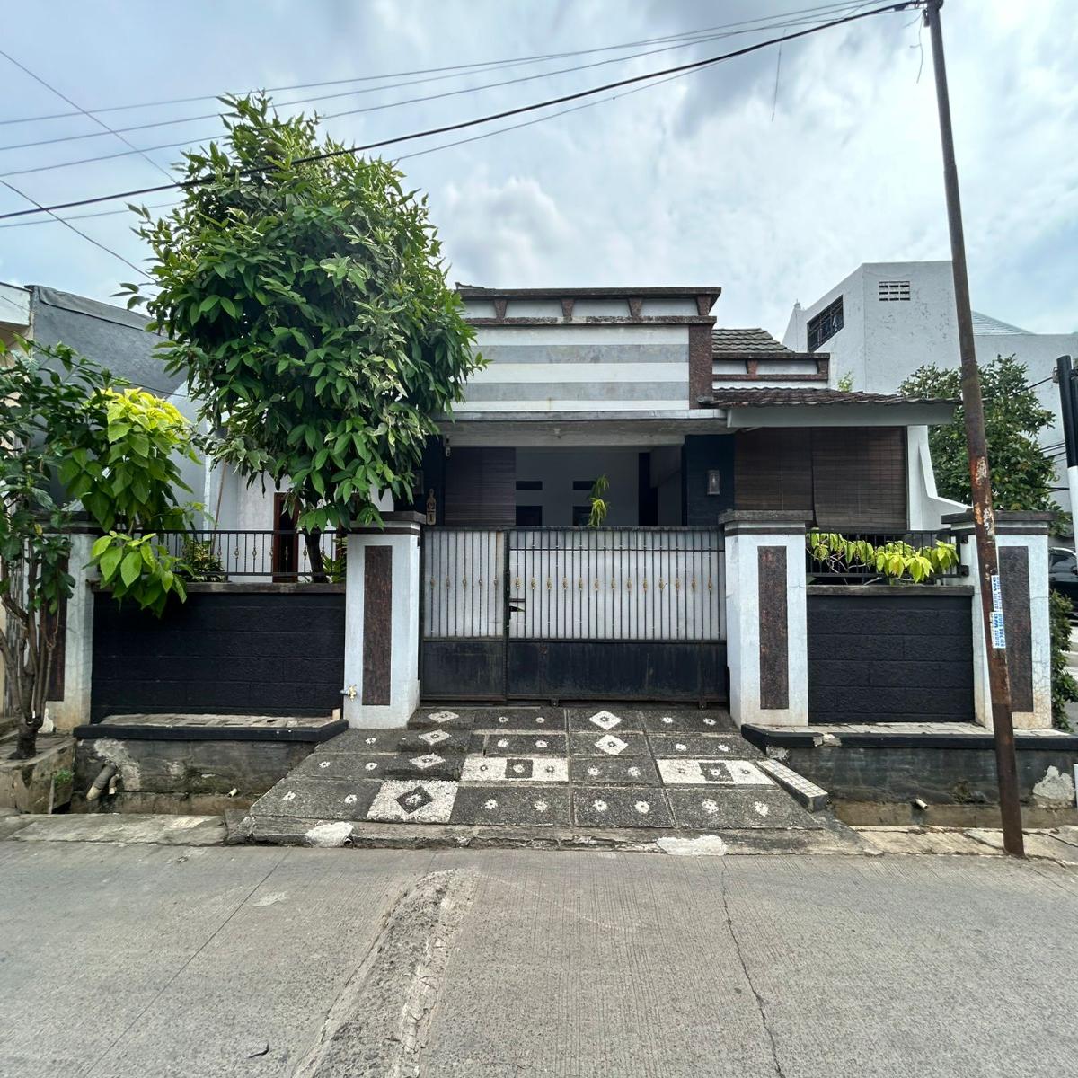 Dijual Rumah Cantik di Pondok Maharta, Tangerang Selatan