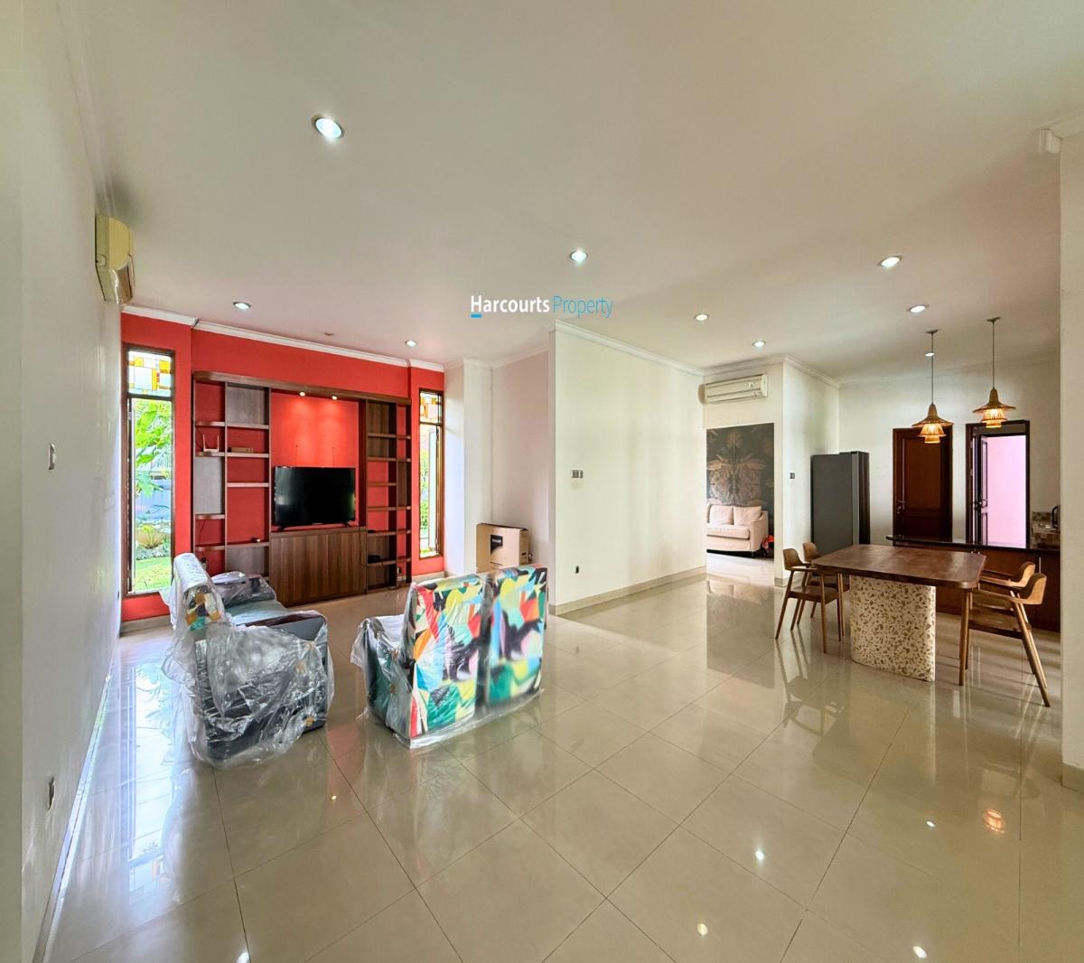 Rumah Hunian Klasik Halaman Super Luas ada backyard lokasi Strategis 5 menit dari MRT Cipete Raya - Foto 4