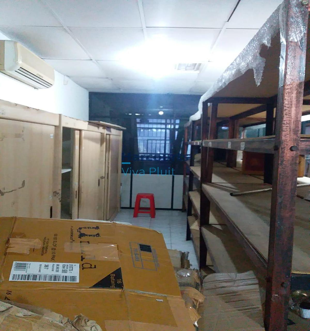 Disewakan Ruko Strategis 2 Lantai di Pluit Timur – Siap Pakai! - Foto 3