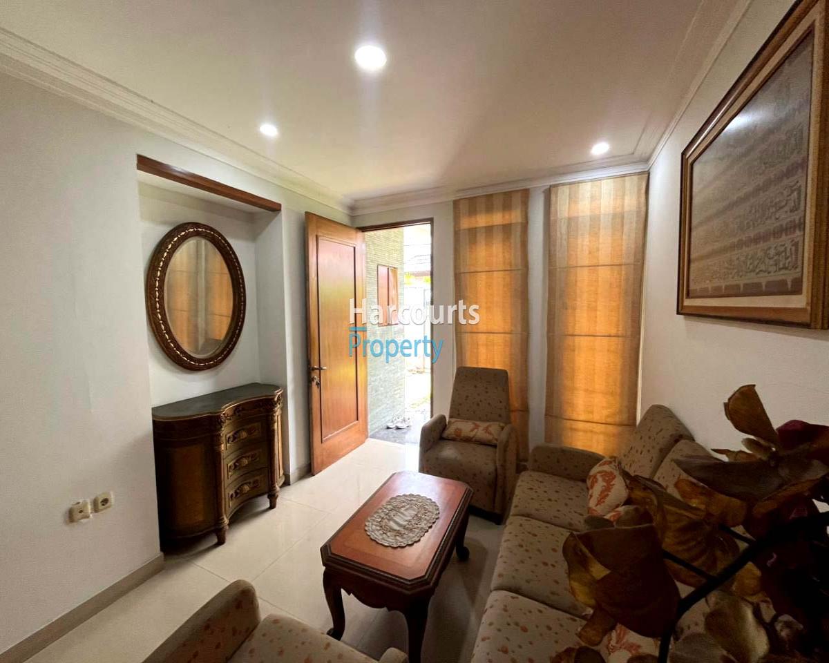 Dijual Rumah Minimalis Area Jl. Benda Kebayoran Baru - Foto 2