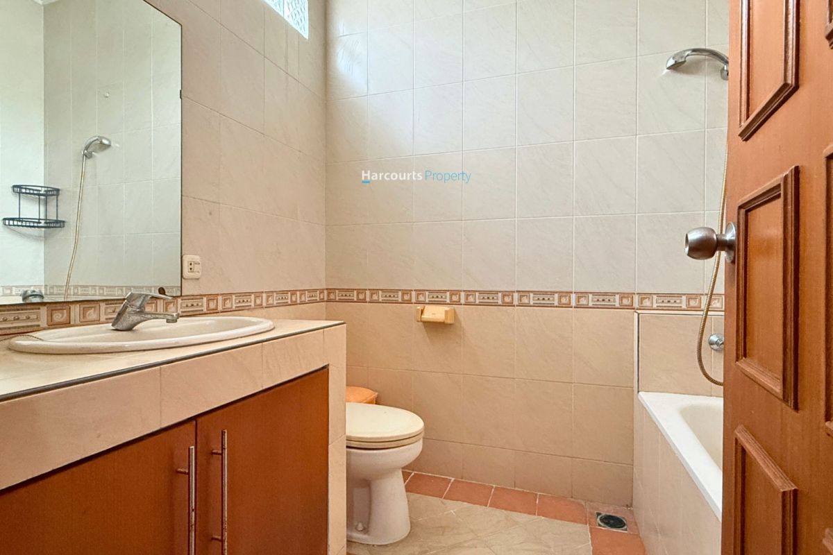 Dijual Rumah Bagus Lokasi Strategis Area Jl. Tulodong Bawah Kebayoran Baru - Foto 3