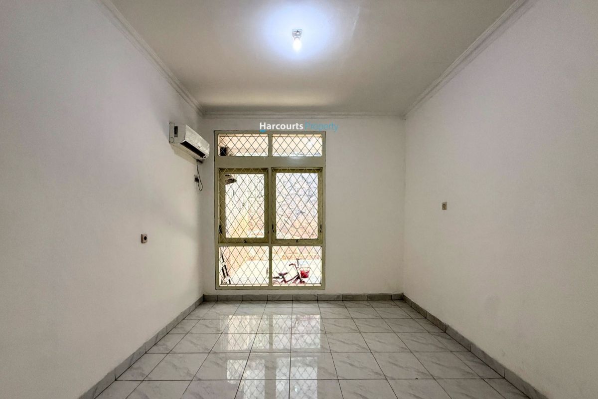 Disewakan Rumah Klasik Area Jl. Empu Sendok Senopati Kebayoran Baru - Foto 8