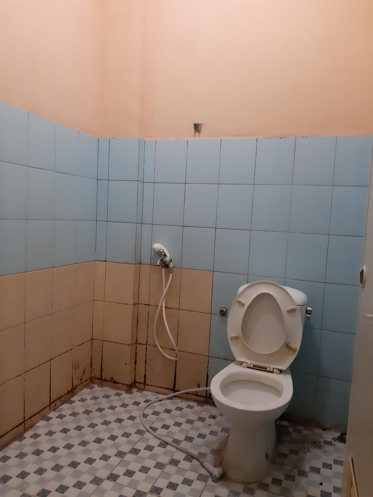 Jual Ruko 3 lantai di pinggir jalan Tomang Raya Jakarta Barat NC - Foto 7