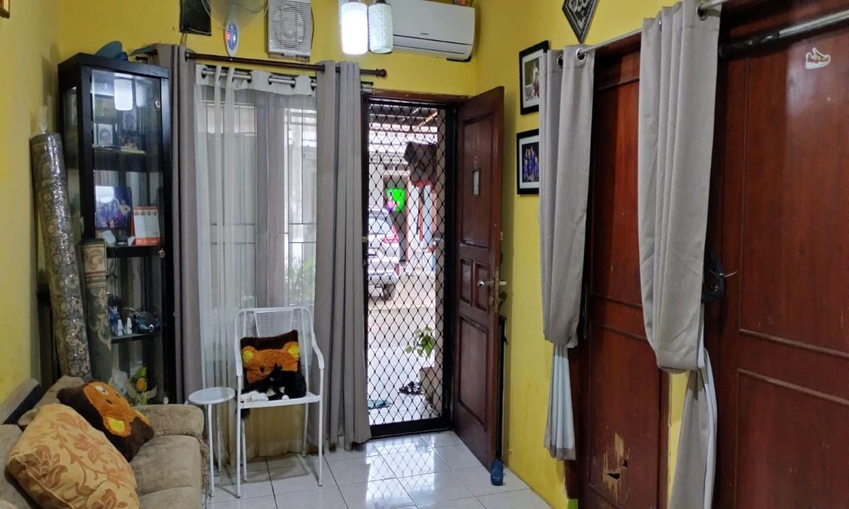 Dijual Rumah Minimalis di Perumahan Roswood Garden, Serua Ciputat - Foto 5