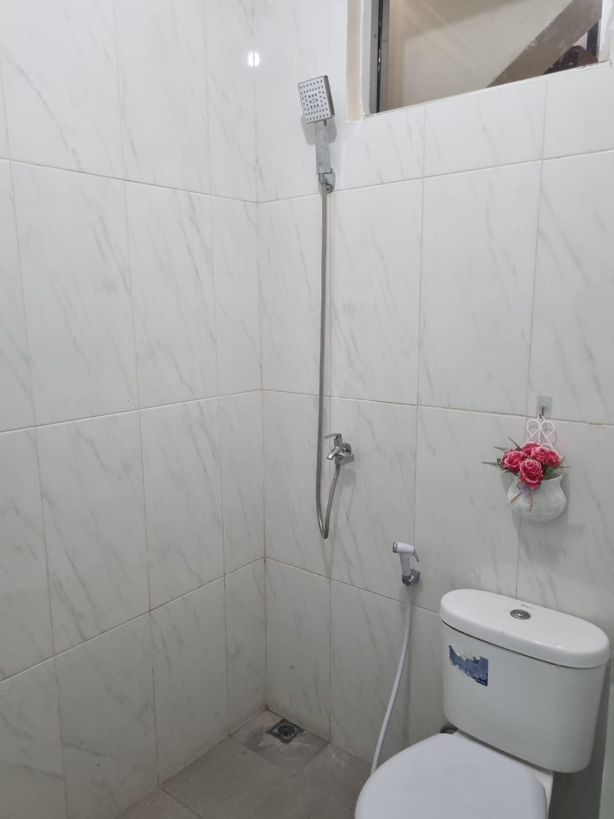 Sewa Rumah di Tomang Grogol Petamburan Jakarta Barat NC - Foto 4