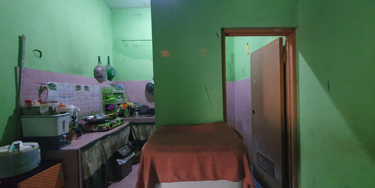 Rumah Cocok Untuk Usaha Kostan Dijual Di Cipinang Besar Jatinegara - Foto 6