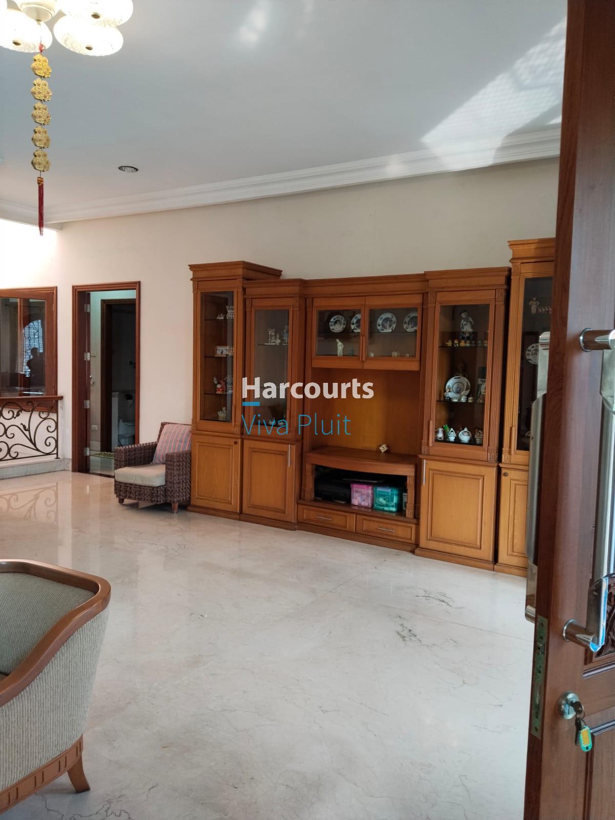 Turun Harga! Dijual Rumah Di Muara Karang Blok 5. Rumah Sangat Bagus dan Terawat Tinggal Bawa koper saja!!