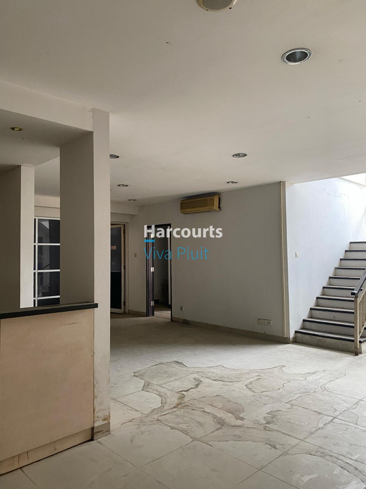 Dijual Cepat Townshouse CBD Pluit Garden House. Harga Nego. - Properti | Harcourts