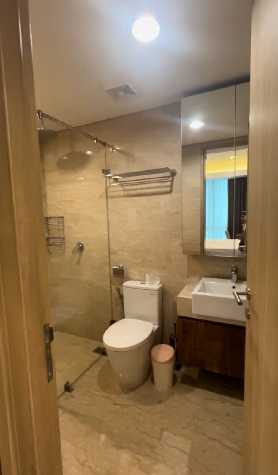 Sewa Apartemen Holland Village Full Furnished di Cempaka Putih Jakarta Pusat (RR) - Foto 4