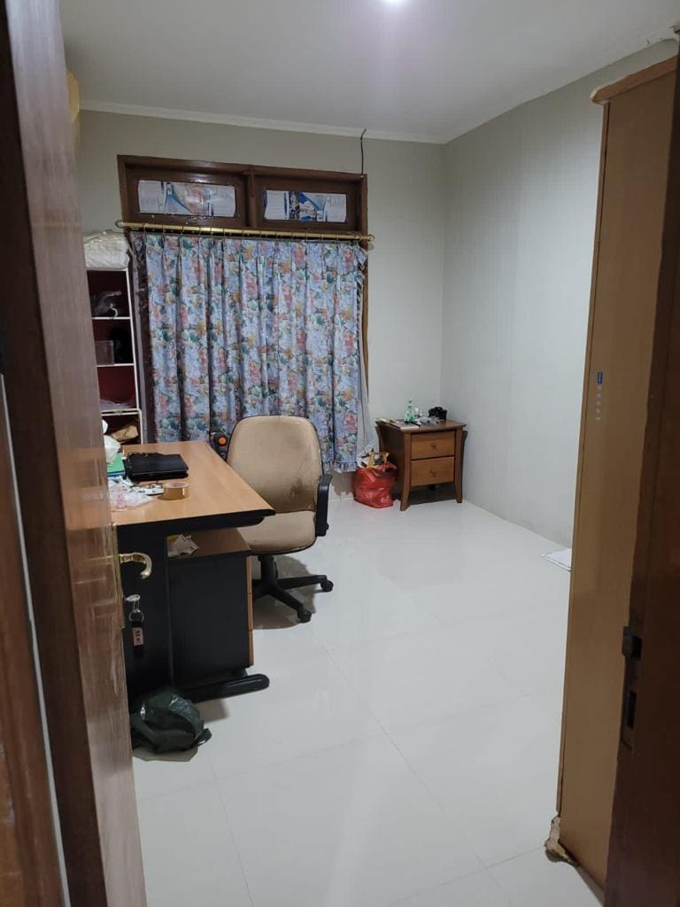 Jual Cepat Rumah di Perumahaan Daan Mogot Baru Jakarta Barat (RR) - Foto 3