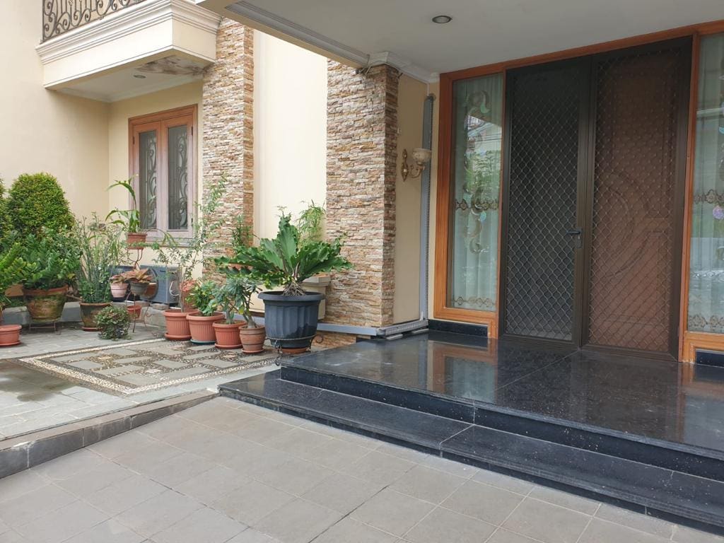 Jual Cepat Rumah di Perumahan Puri Indah Jakarta Barat (RR) - Foto 6