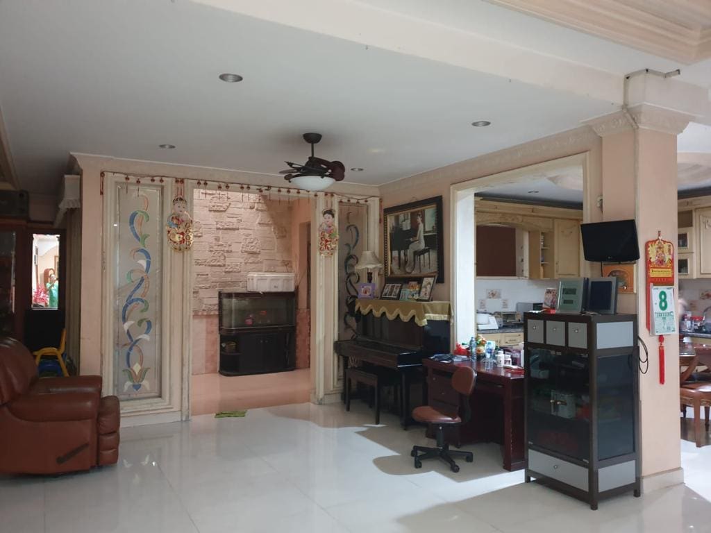 Jual Cepat Rumah di Perumahan Puri Indah Jakarta Barat (RR) - Foto 4