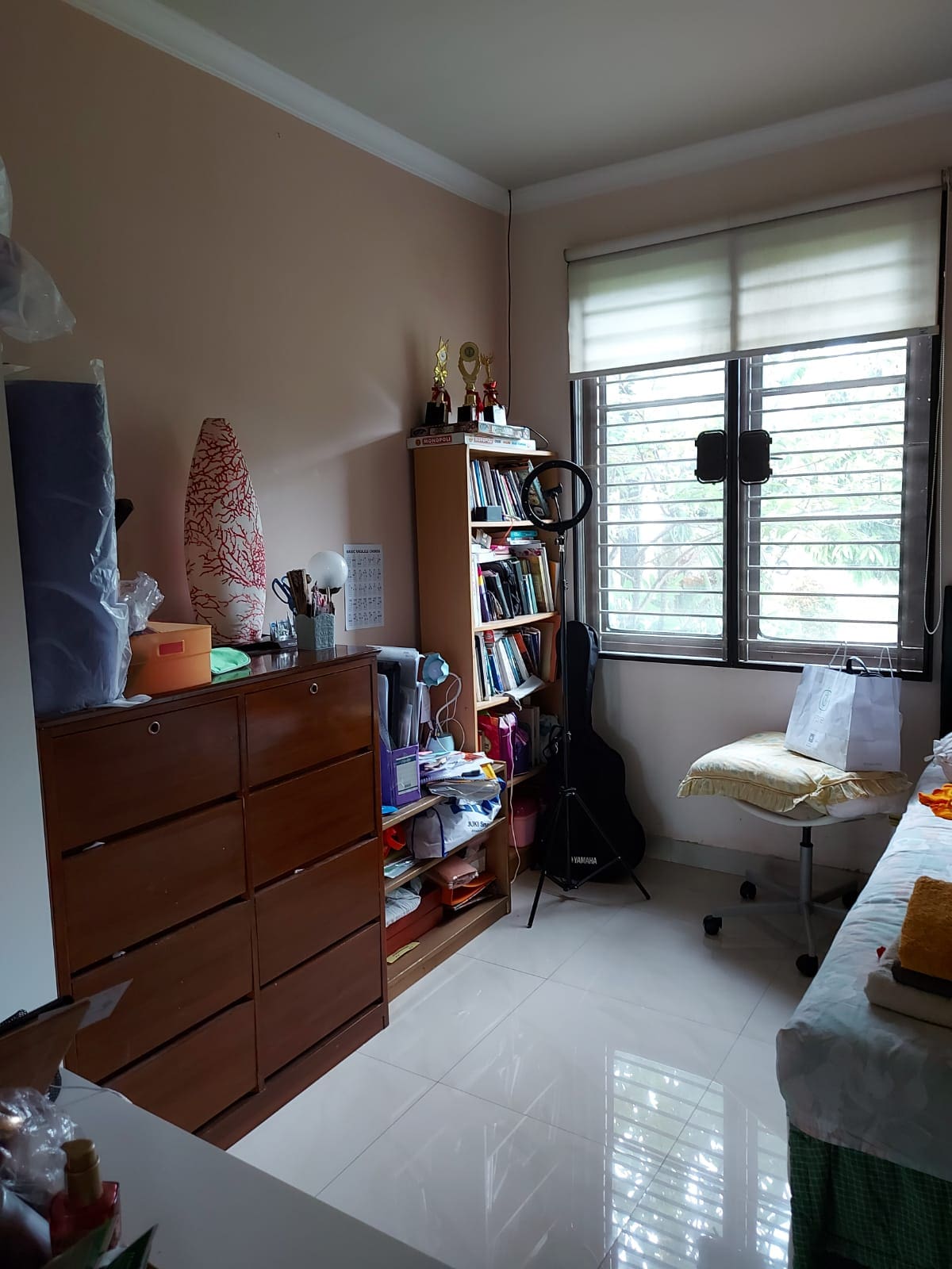 Jual Cepat! Rumah luas 250m2 di Delatinos BSD Tangerang Selatan (RR) - Foto 4