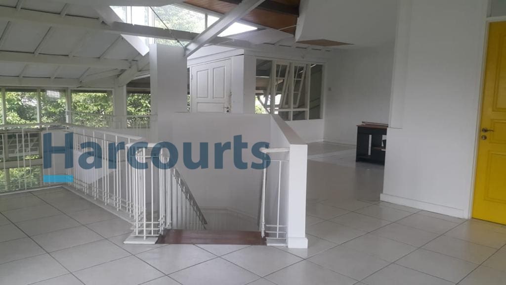 Jual 2 Rumah di daerah Puri Indah Kembangan Jakarta Barat (RR) - Foto 4