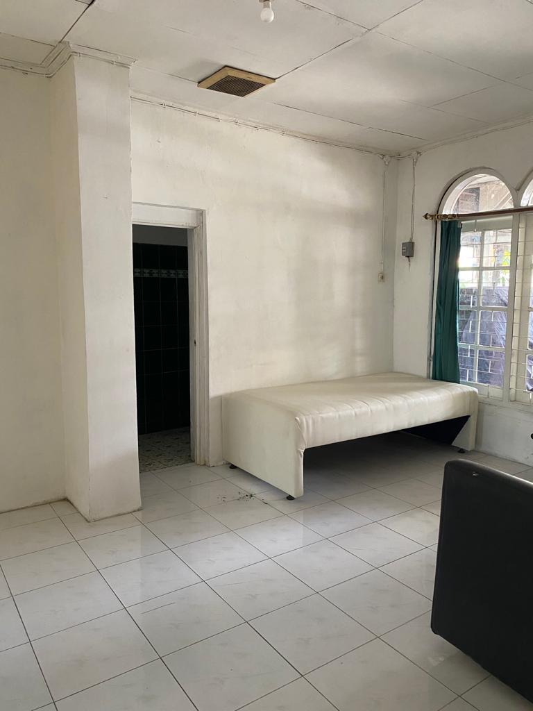 Jual Termurah Rumah Asri di daerah Area Kramat Kwitang Jakarta Pusat (RR) - Foto 2