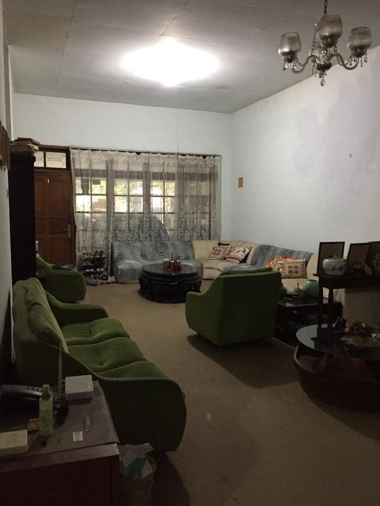 DIJUAL RUMAH DI BOGOR BARU, LOKASI STRATEGIS DI PEREMPATAN JALAN UTAMA, COCOK INVESTASI BUAT TEMPAT USAHA - Foto 6