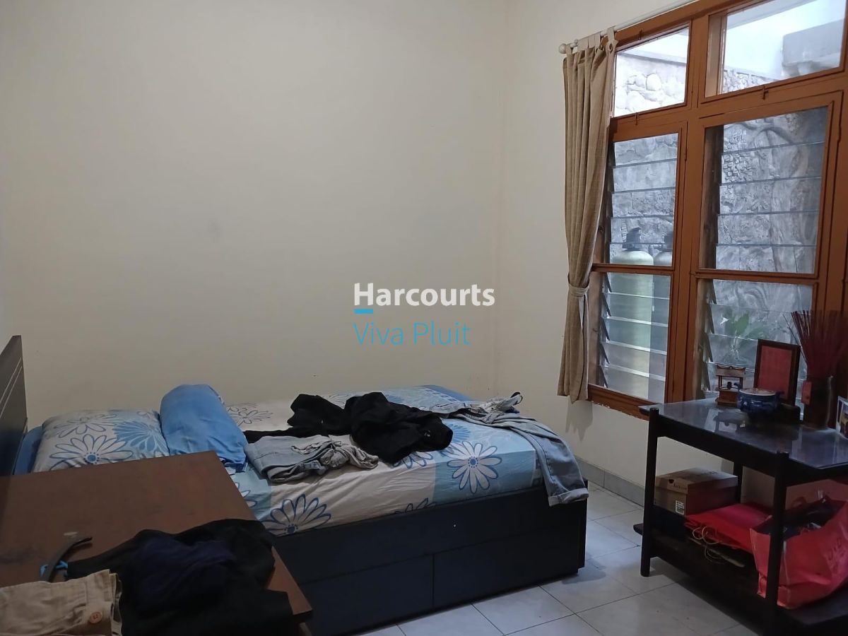 Dijual Rumah Mewah di Kosambi Baru, Jakarta Barat. Siap Huni Harga Nego!! - Foto 2