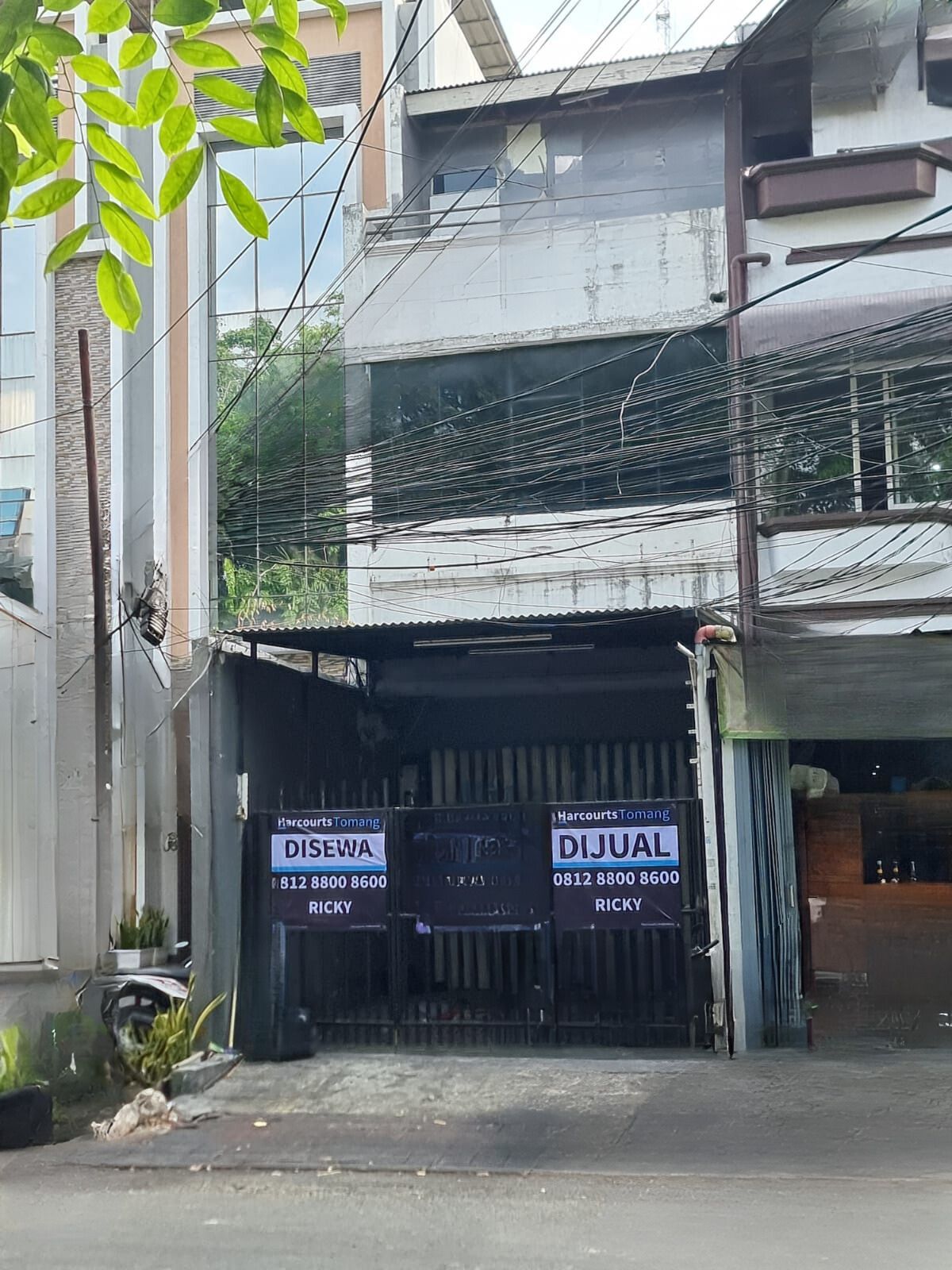 Jual Cepat Ruko 3 lantai di Jalan Raya Tomang Grogol Pertamburan Jakarta Barat (RR)