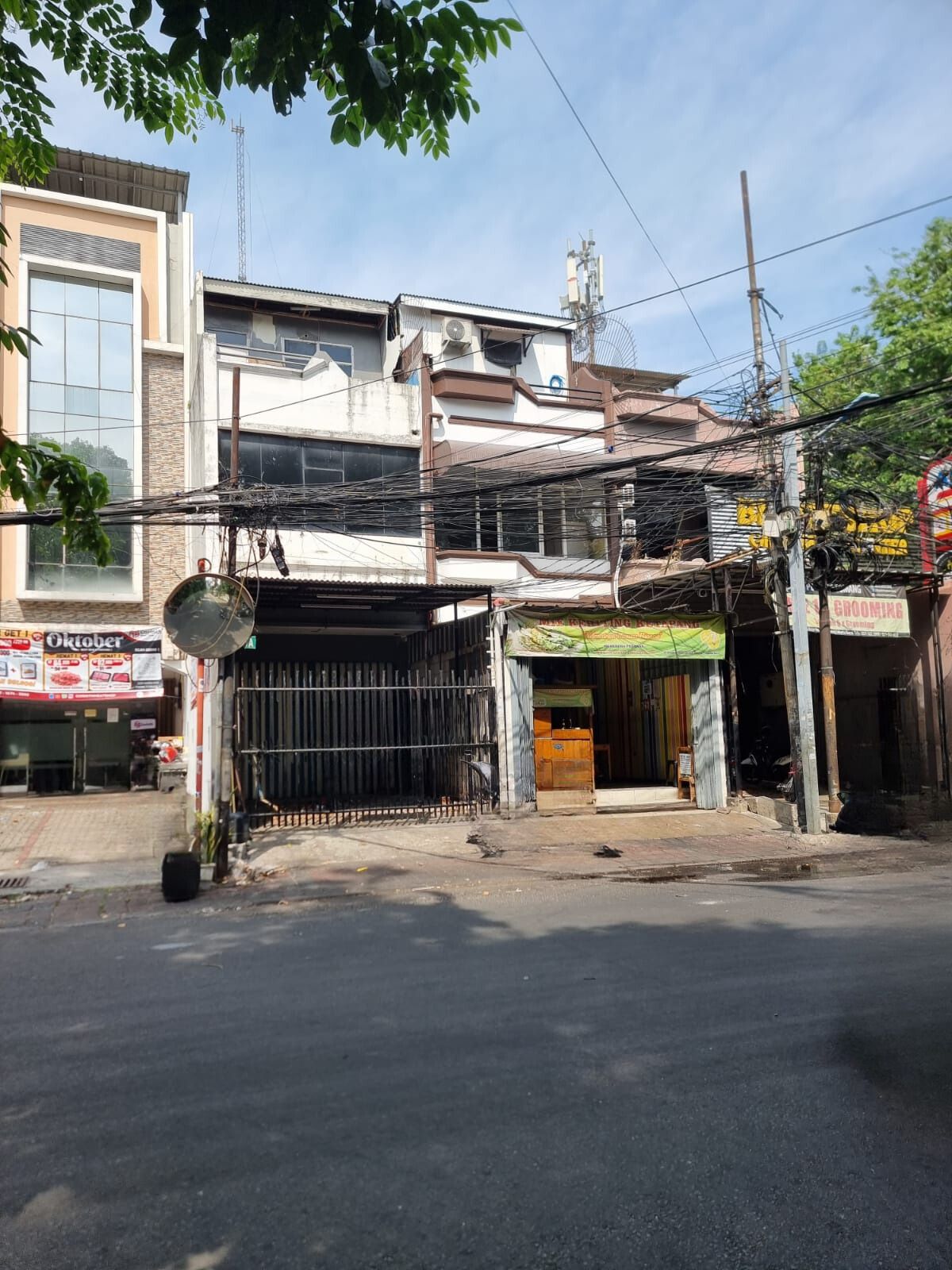 Jual Cepat Ruko 3 lantai di Jalan Raya Tomang Grogol Pertamburan Jakarta Barat (RR) - Foto 4