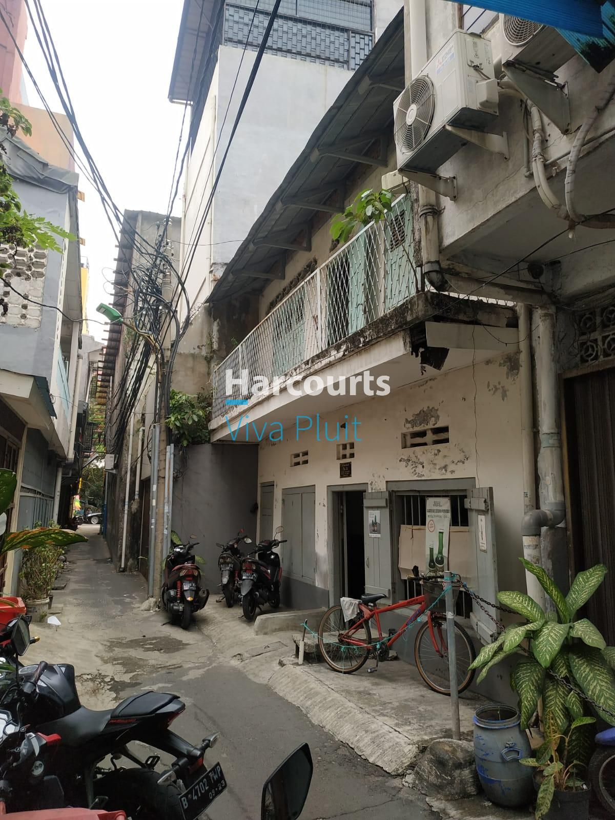 Dijual Toko Jl. Pintu Kecil, Roa Malaka, Kota. Harga Nego Sampai Jadi !!