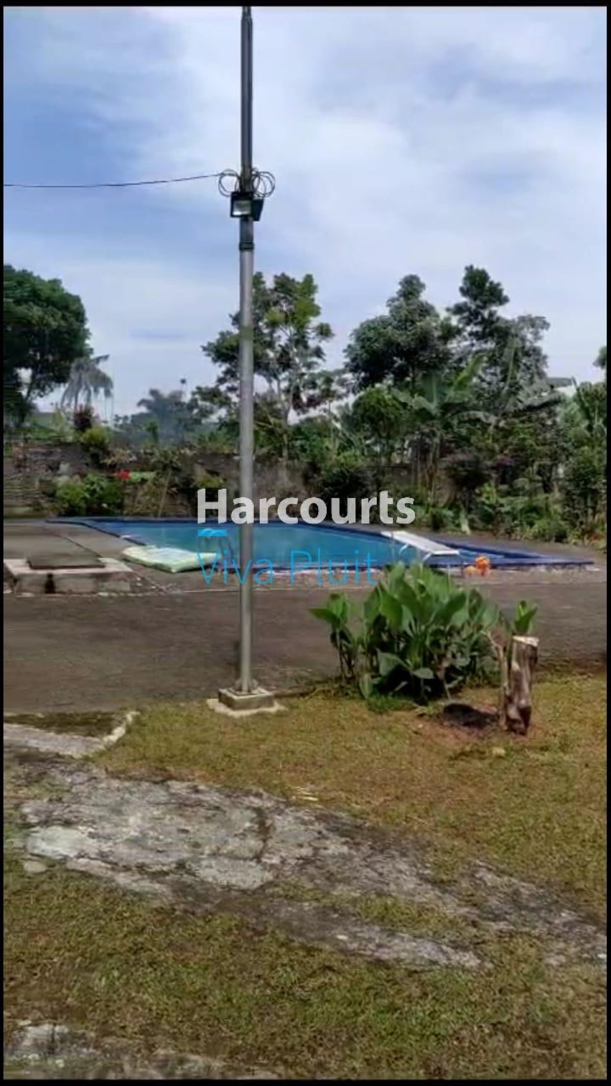 Dijual Villa Cisarua Puncak, Bogor. Cocok Untuk Investasi Harga Nego!! - Foto 7
