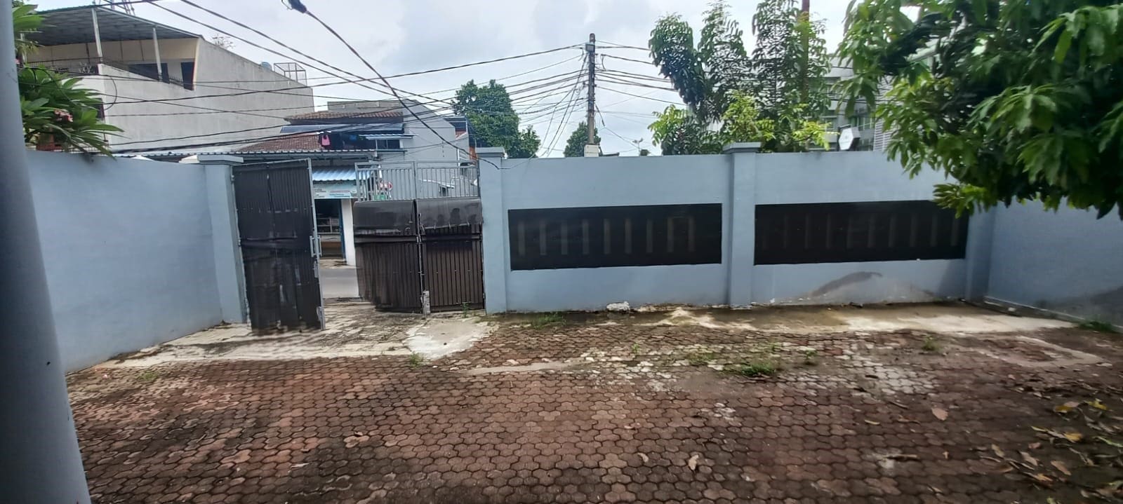 Sewa Cepat Rumah bagus di Pos Pengumben Jakarta Barat (ID) - Foto 3