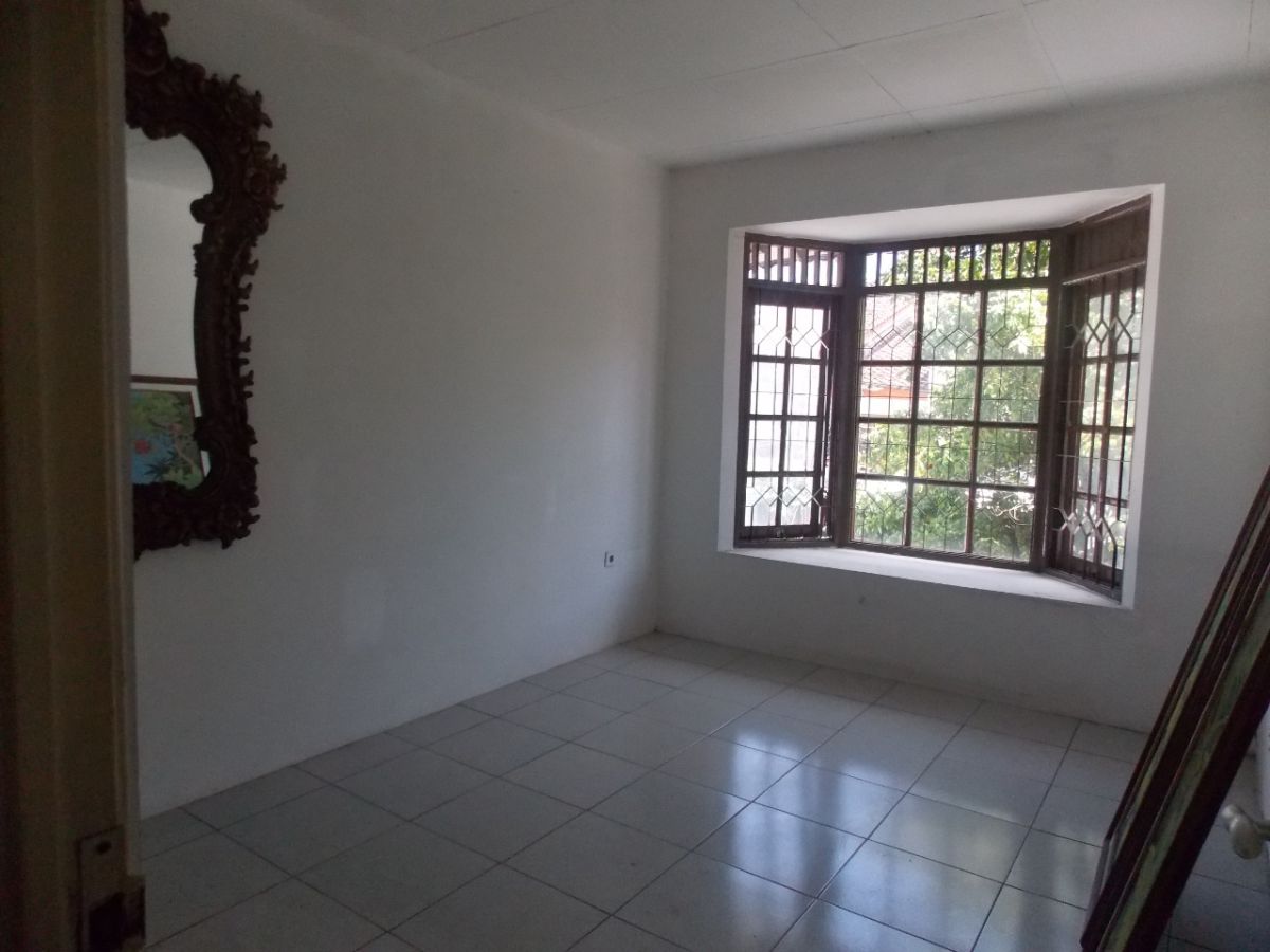 Dijual rumah daerah bintaro sektor 5 tangerang selatan - Foto 5
