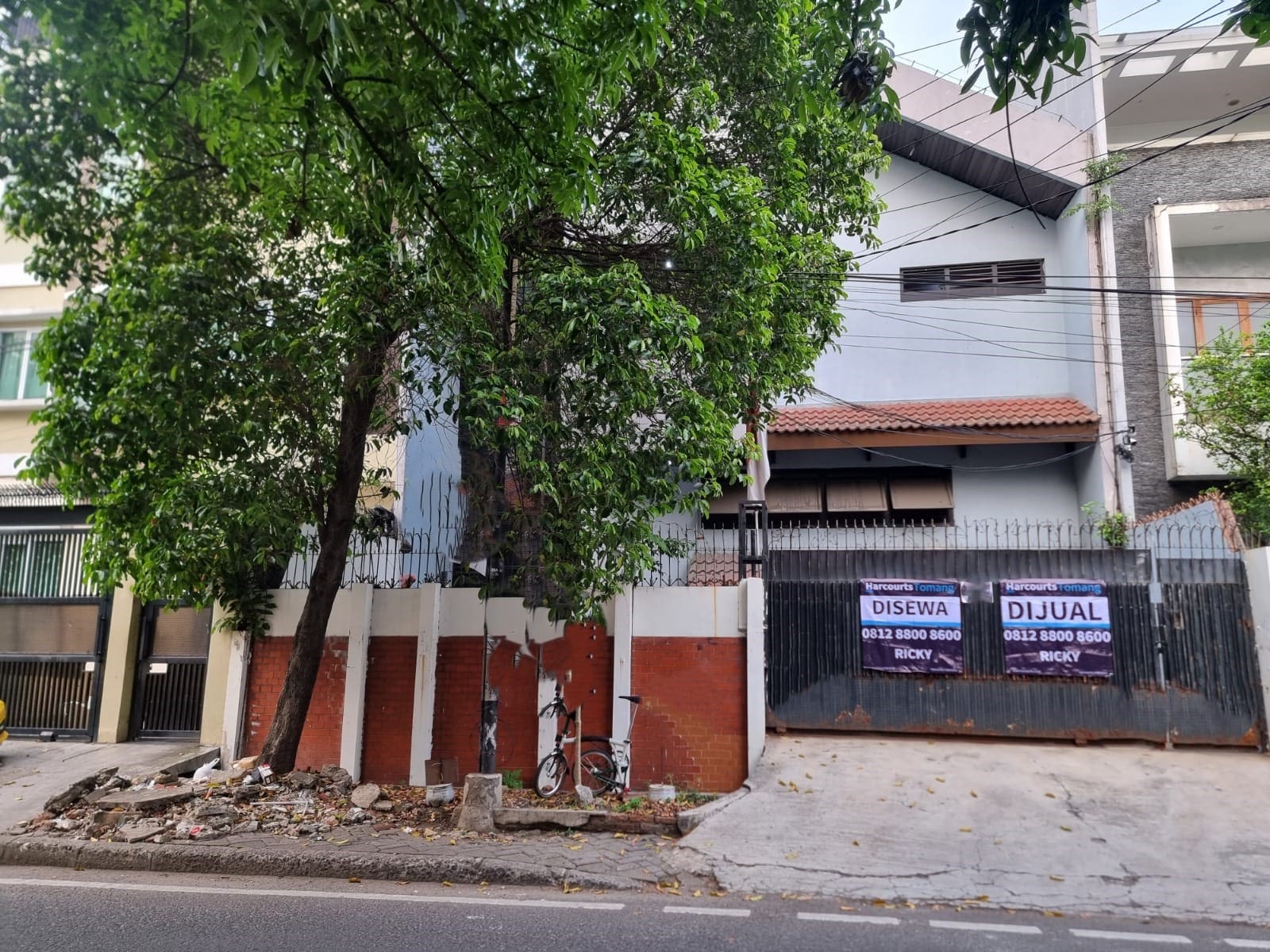 Jual Cepat Rumah di jalan raya Tomang Jakarta Barat (RR) - Foto 2