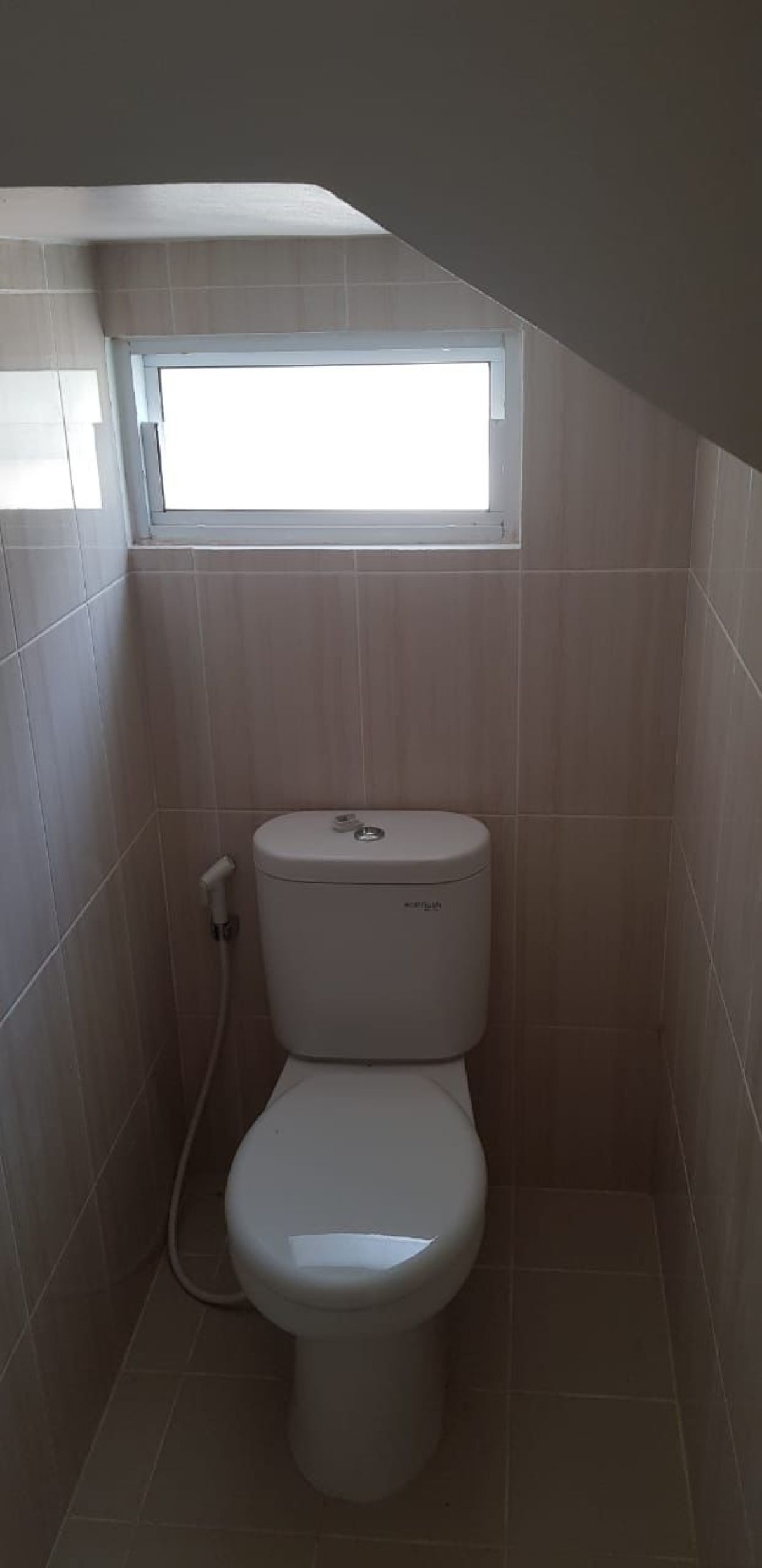 Dijual rumah daerah cirendeu ciputat tangerang selatan - Foto 4