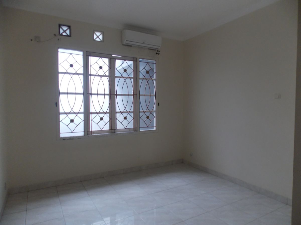 Dijual rumah daerah bintaro sektor 9 - Foto 4
