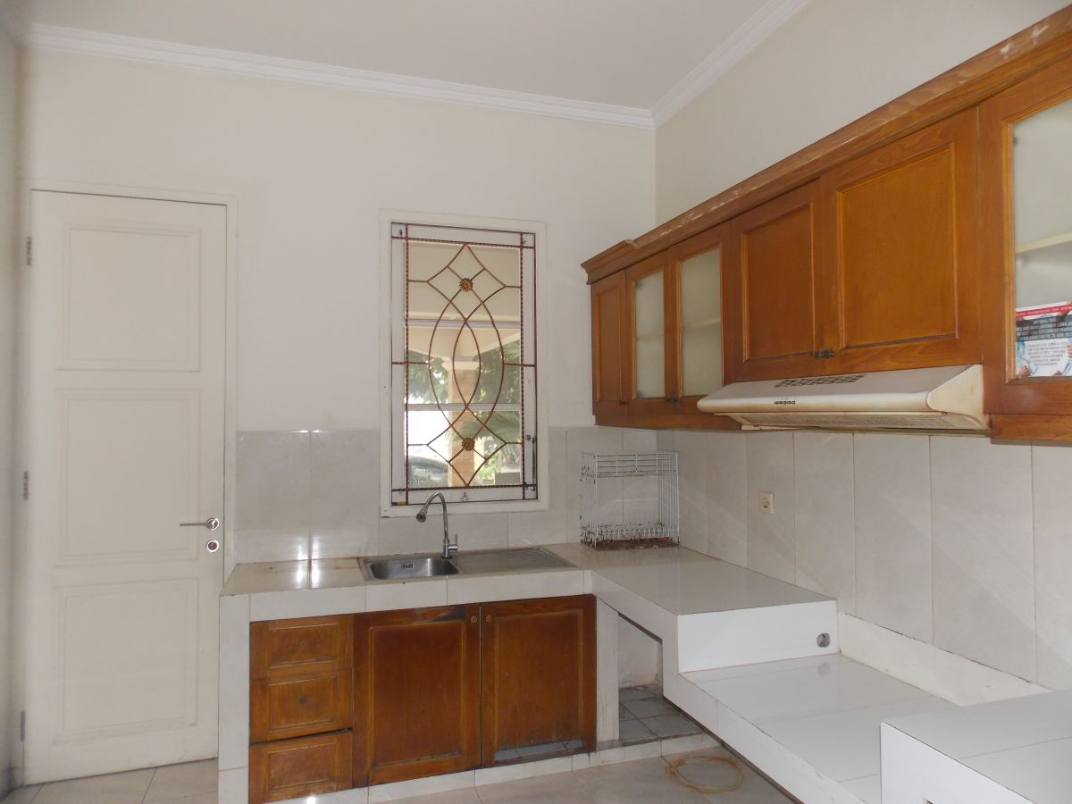 Dijual rumah daerah bintaro sektor 9 - Foto 5