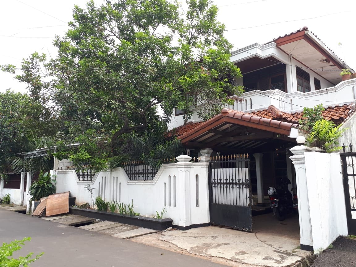 Dijual rumah daerah pancoran barat