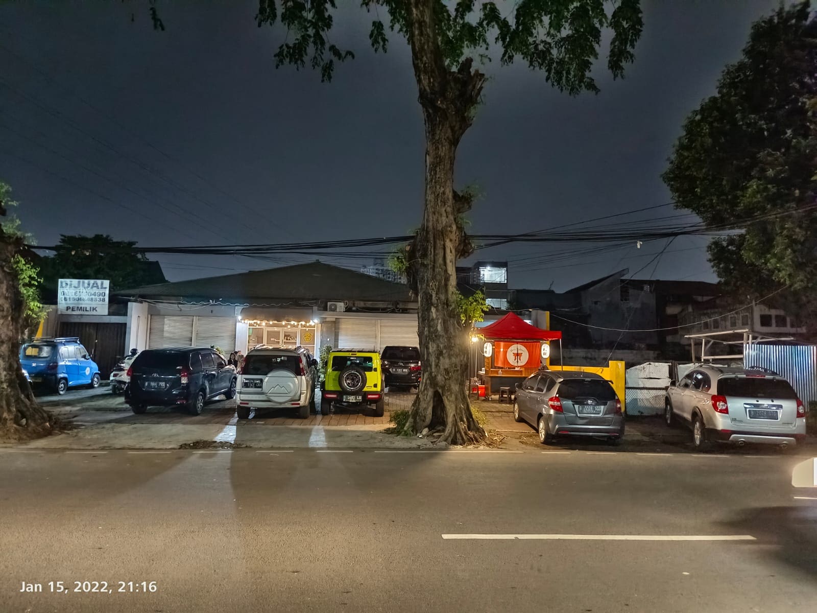 Dijual tempat usaha ex restaurant di pejompongan jakarta pusat