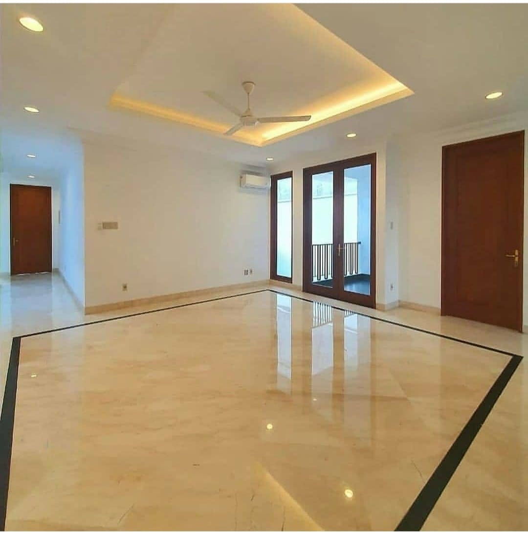 Dijual rumah daerah pondok indah Jakarta Selatan