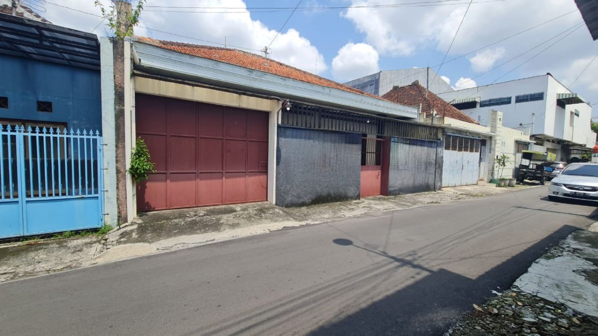 Rumah murah strategis siap huni pusat kota dekat jalan veteran Serengan solo - Foto 14
