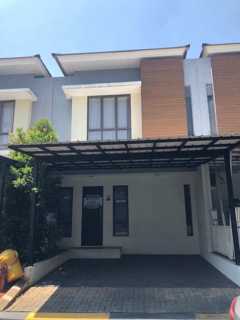 Rumah Minimalis lokasi strategis di Graha Raya Bintaro