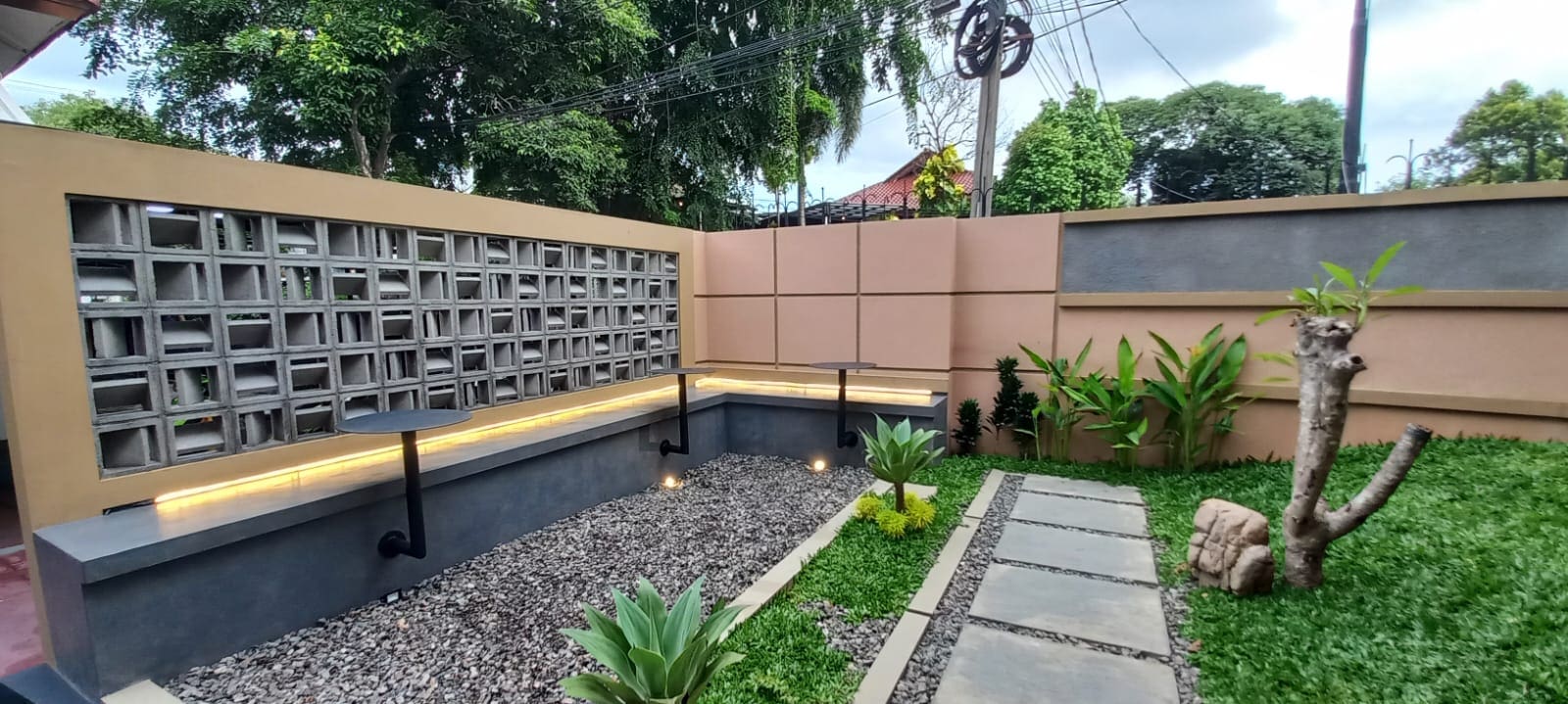 Sewa Rumah Bagus di Jl Maleo Sektor 9 Bintaro Tangerang Selatan (ID) - Foto 4