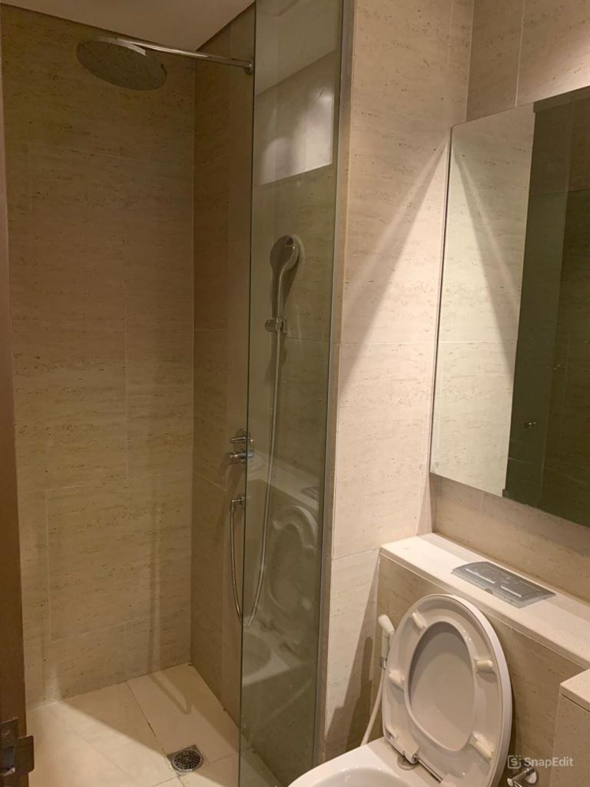 Disewa Apartemen Taman Anggrek Residence Tower Fragrant!! - Foto 12