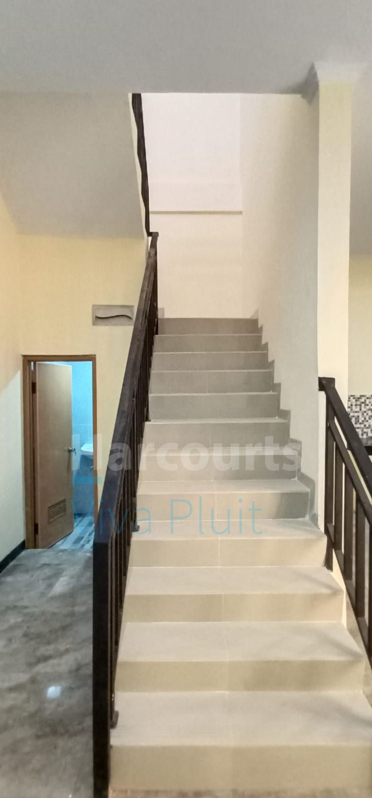 Rumah di Jelambar, Jakarta Barat. Siap Huni Harga Murah Nego!! - Foto 6