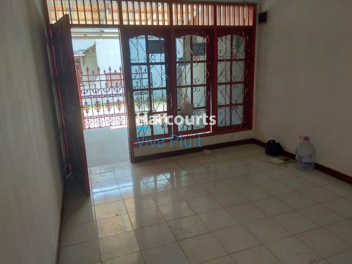 Disewa Rumah Jl. Puskemas, Cengkareng, Jakarta Barat. Siap Huni Murah! - Foto 2