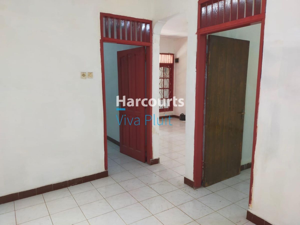 Disewa Rumah Jl. Puskemas, Cengkareng, Jakarta Barat. Siap Huni Murah! - Foto 5