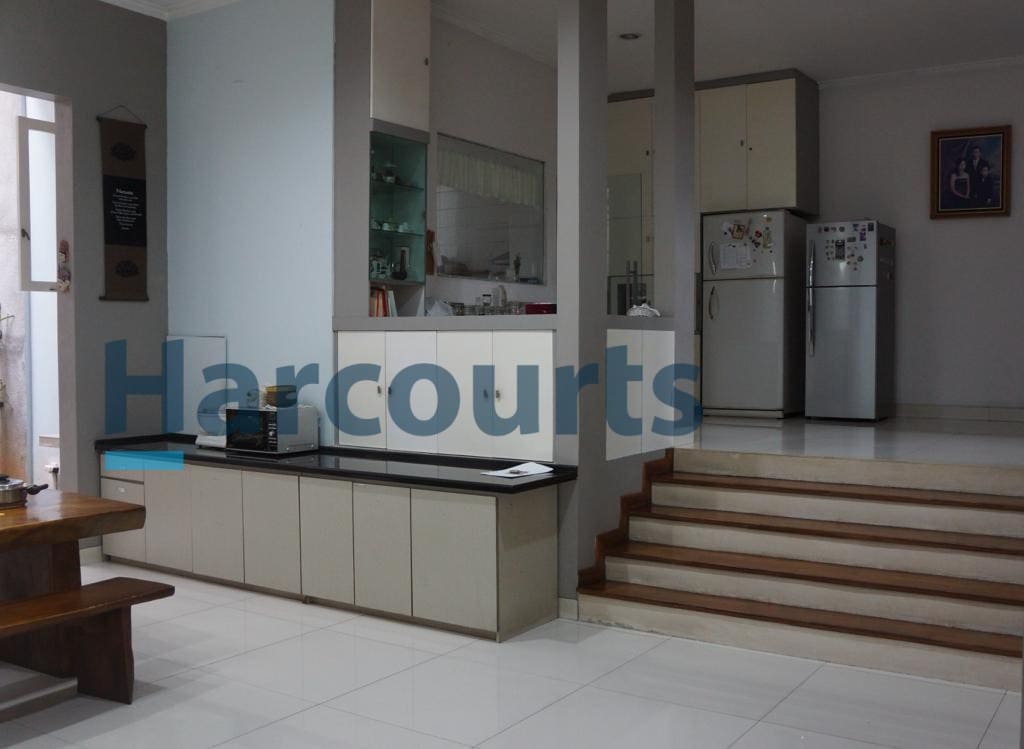 Jual Cepat Rumah 2 lantai di Puri Kembangan Jakarta Barat (CR) - Foto 2