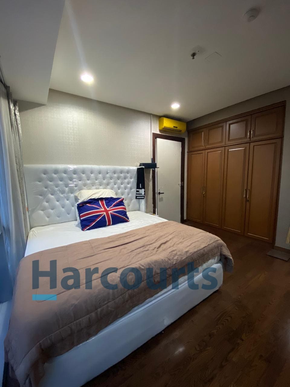 Sewa Cepat Apartemen Kemang Mansion Full Furnished di Mampang Prpt., Kota Jakarta Selatan, Daerah Khusus Ibukota Jakarta 12730 (CR) - Foto 4