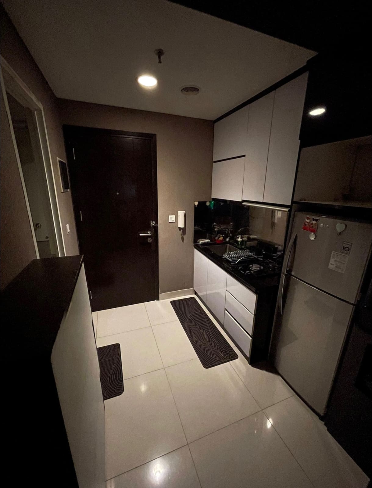 Sewa Apartemen Westmark di Tanjung Duren Jakarta Barat (RR)