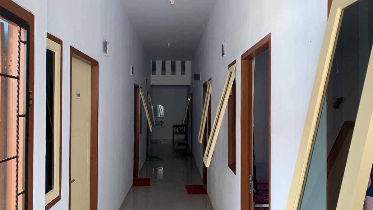 Jual Rumah Kos 10 Kamar Full Furnished di Kukusan Depok Jawa Barat (BM) - Foto 5