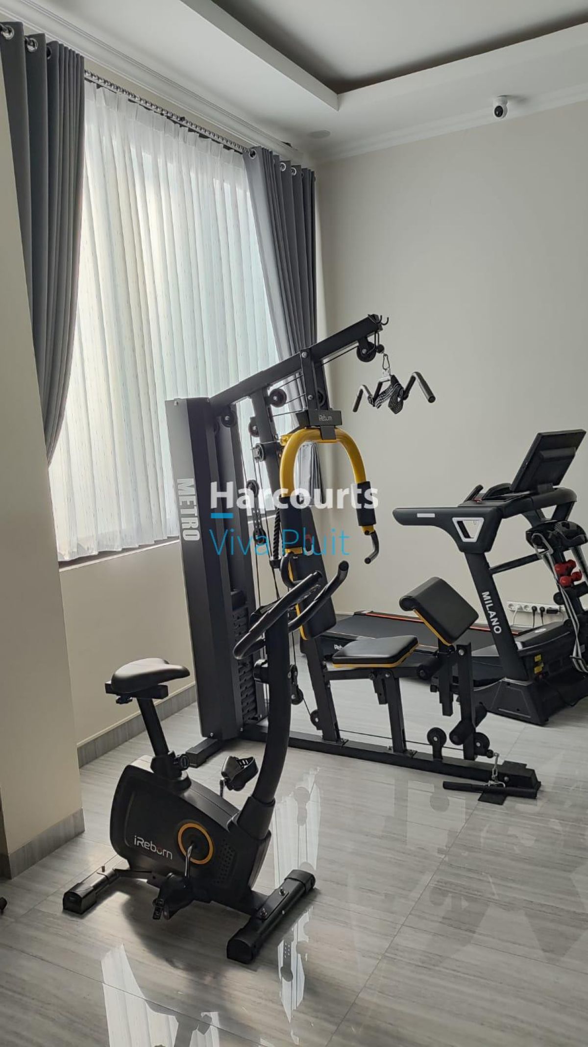 Disewa Rumah di Johar Golf Raya, Pantai Indah Kapuk. Harga Nego! - Foto 11
